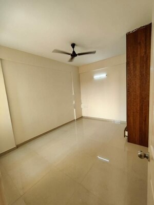 Room in 2 BHK Apartment at GM Infinite E City Town, Electronic City Phase I – for Rent