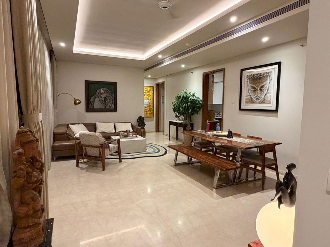 3 BHK + Pooja Room,Servant Room Apartment For Sale in Oberoi Realty Splendor