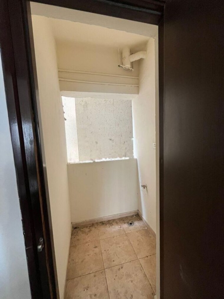 Bathroom, patel-smondoville 3 Bedroom 1500 Sq.Ft. Apartment In Electronic City Bangalore 10175782