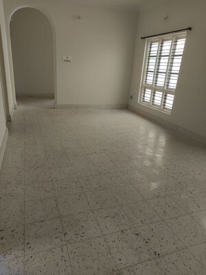 Room in 3 BHK Apartment at Casa Ansal, Jp Nagar – for Rent