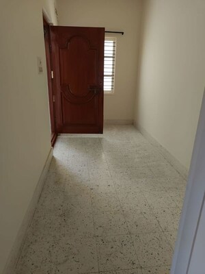 Room in 3 BHK Apartment at Casa Ansal, Jp Nagar – for Rent