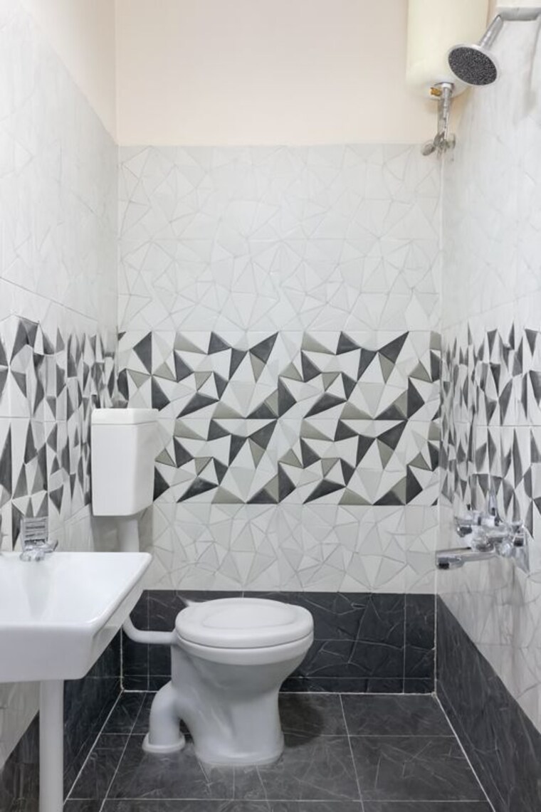Bathroom, gachibowli 1 Bedroom 600 Sq.Ft. Builder Floor In Gachibowli Hyderabad 10175821
