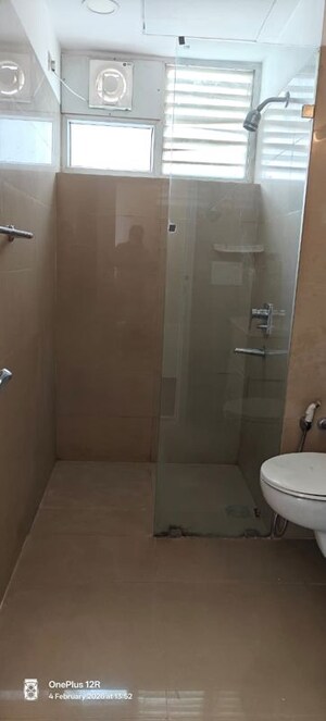 Bathroom in 3 BHK Apartment at Emaar The Palm Drive-The Premier Terraces, Sector 66 – for Rent