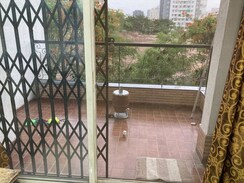 3 BHK + Servant Room Apartment For Rent in Riddhi Zoa Complex