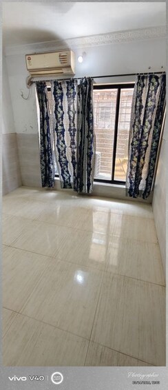 2 BHK Apartment For Rent in Summit Apartment