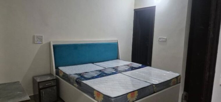 Bedroom, maple-heights 1 RK 450 Sq.Ft. Builder Floor In Sector 43 Gurgaon 10175861
