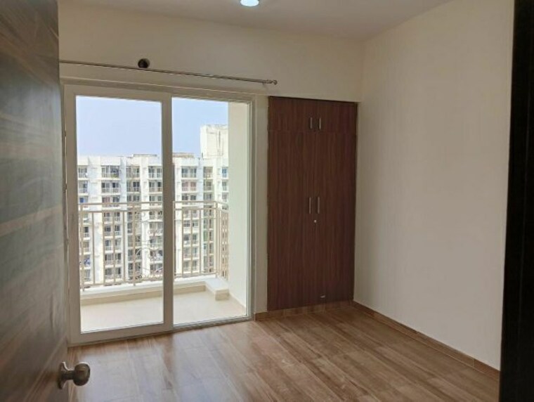 Room, mahagun-mantra-i 3 Bedroom 1400 Sq.Ft. Apartment In Sector 10 Greater Noida Greater Noida 9336300