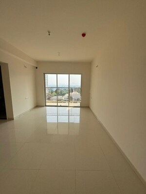 Room in 2 BHK Apartment at Godrej Nurture Pune, Mamurdi – for Rent