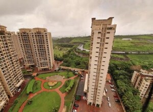 2 BHK Apartment For Rent in K Raheja Heights, Malad East
