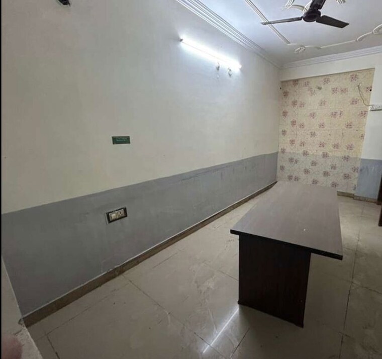 Kitchen, husainganj 2 Bedroom 750 Sq.Ft. Apartment In Husainganj Lucknow 10175908