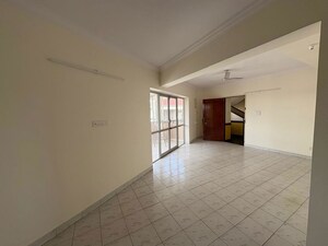 Living Room in 5 BHK Apartment at Richmond Road – for Rent