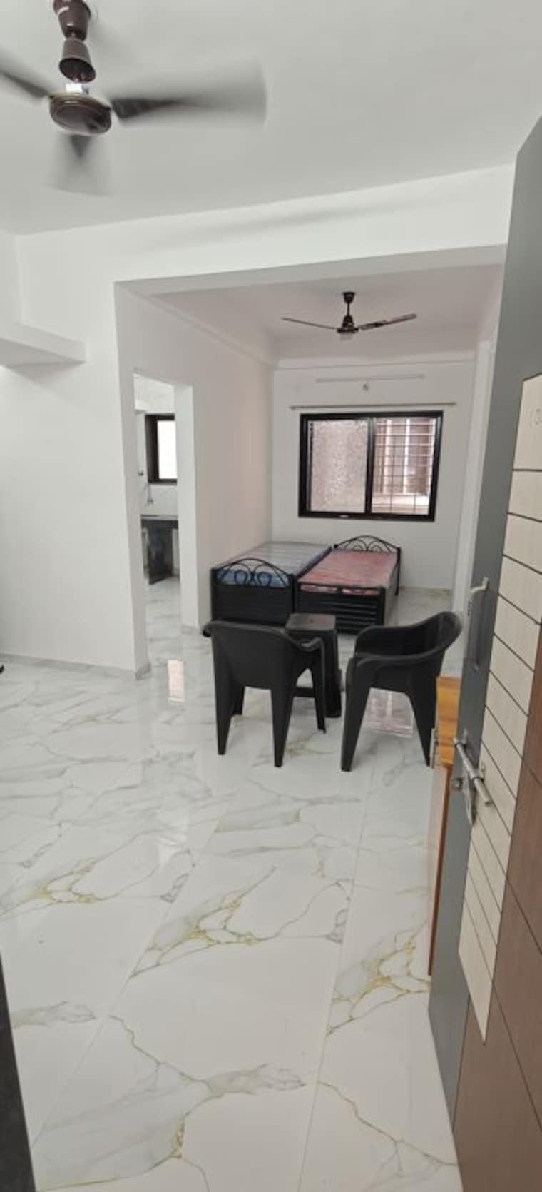  Parking, gokhalenagar 1 RK 350 Sq.Ft. Independent House In Gokhalenagar Pune 10175938