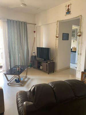 1 BHK Apartment For Rent in Lodha Amara, Kolshet Road