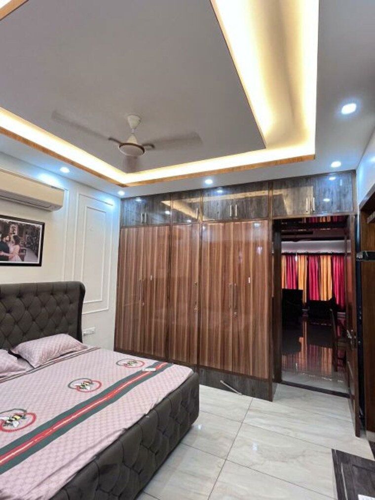Bedroom, sector 117 6 Bedroom 200 Sq.Yd. Independent House In Sector 117 Mohali 10175986