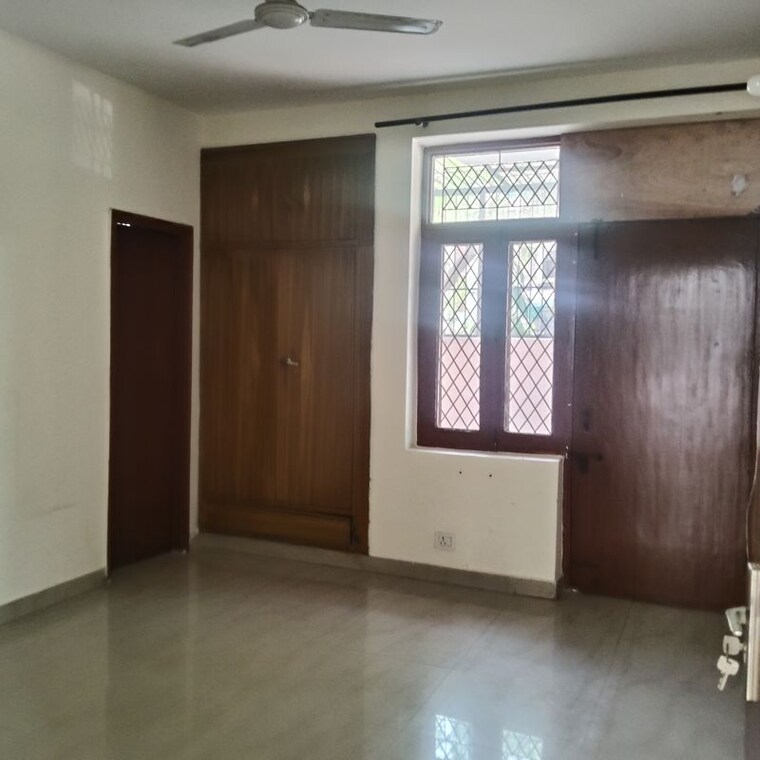 Room, ardee-city 3.5 Bedroom 1458 Sq.Ft. Apartment In Sector 52 Gurgaon 10176012