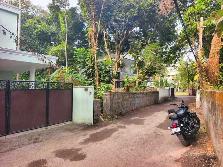 Exterior View, pattom 3 Bedroom 2000 Sq.Ft. Independent House In Pattom Thiruvananthapuram 10024028