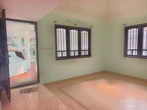 Room in 3 BHK Independent House at Pattom – for Sale