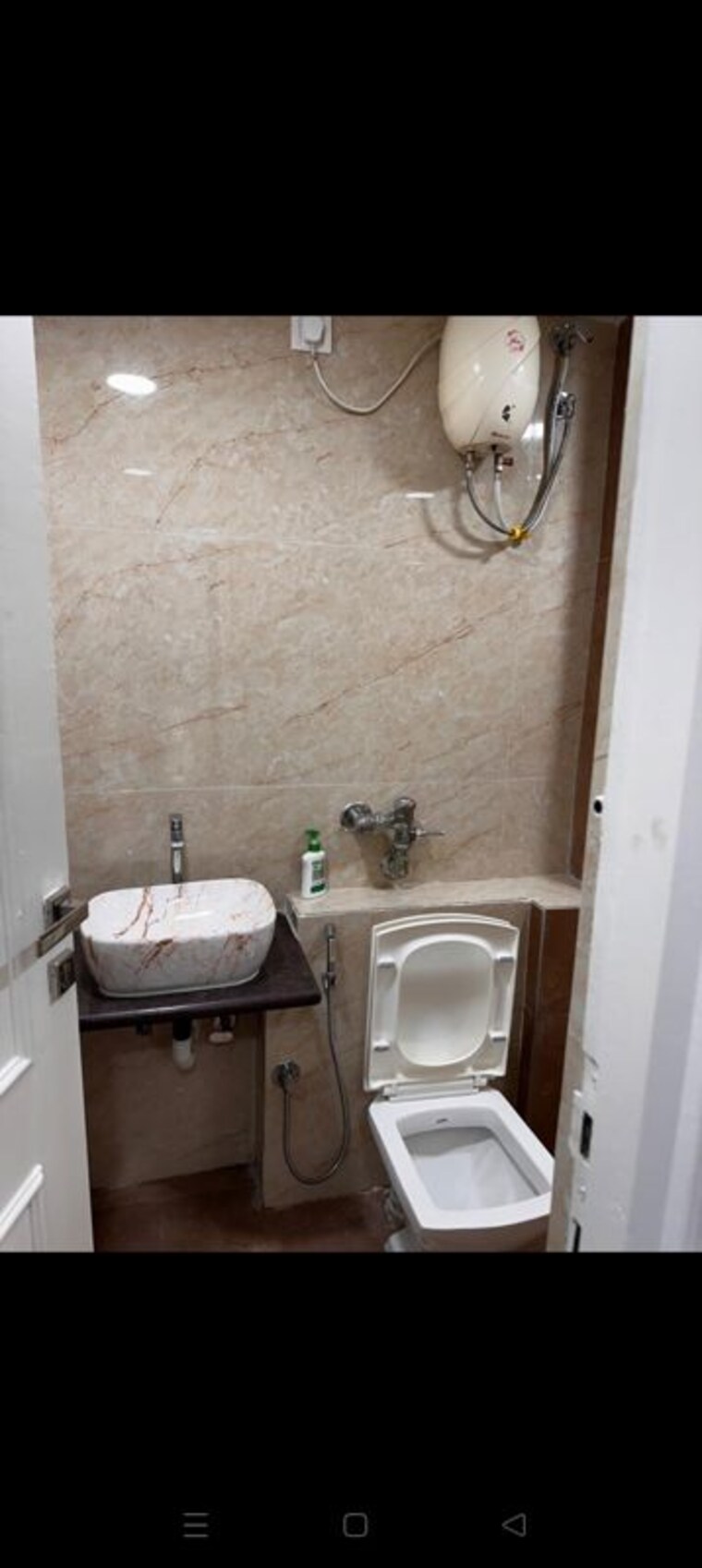 Bathroom, hiranandani-estate-queens 2 Bedroom 800 Sq.Ft. Apartment In Ghodbunder Road Thane 10176042
