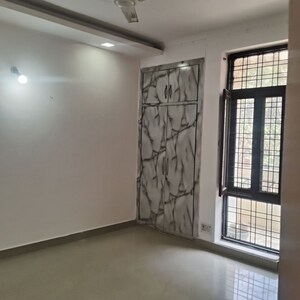 Room in 4 BHK Builder Floor at Ardee City, Sector 52 – for Rent