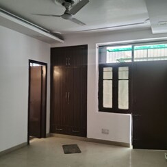 4 BHK Builder Floor For Rent in Ardee City