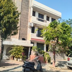 3 BHK + Pooja Room Builder Floor For Rent in Ardee City