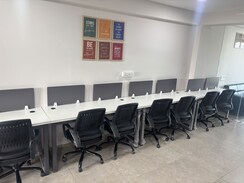 Office Space For Rent in Thaltej
