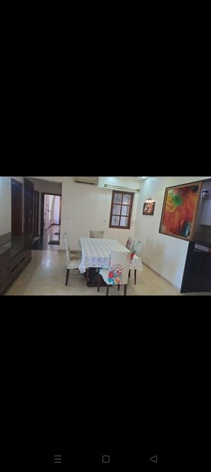 Bedroom in 3 BHK Apartment at Hiranandani Meadows, Manpada – for Rent