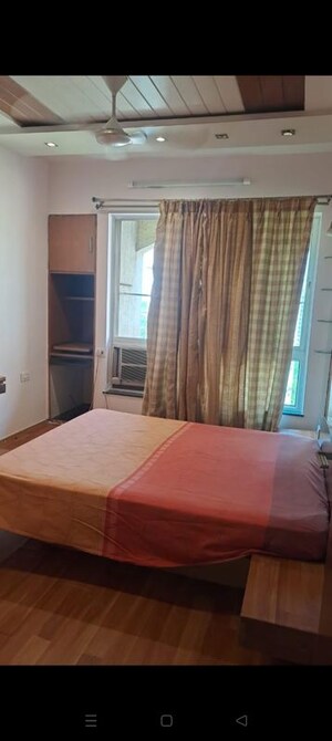 Bedroom in 3 BHK Apartment at Hiranandani Meadows, Manpada – for Rent