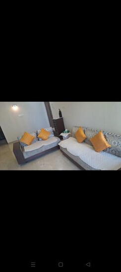 3 BHK + Pooja Room Apartment For Rent in Hiranandani Meadows