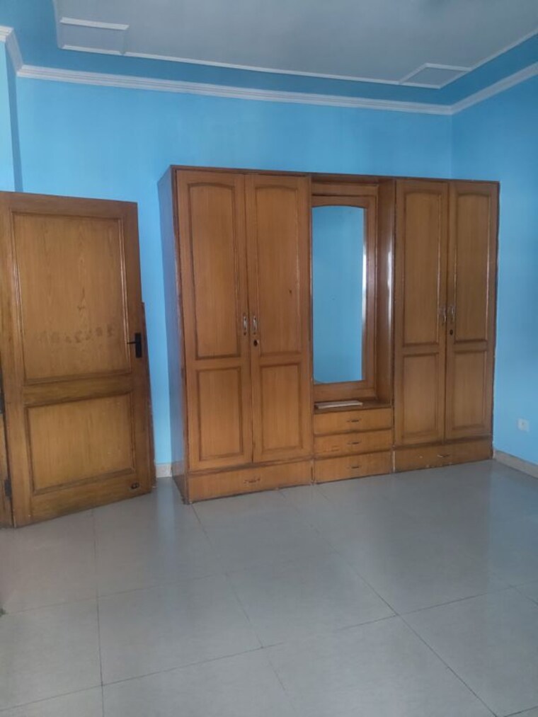 Room, sector 4 3 Bedroom 1650 Sq.Ft. Independent House In Sector 4 Panchkula 10176113