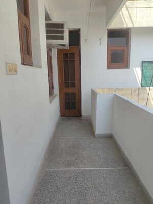 Room in 3 BHK Independent House at Sector 4 – for Rent
