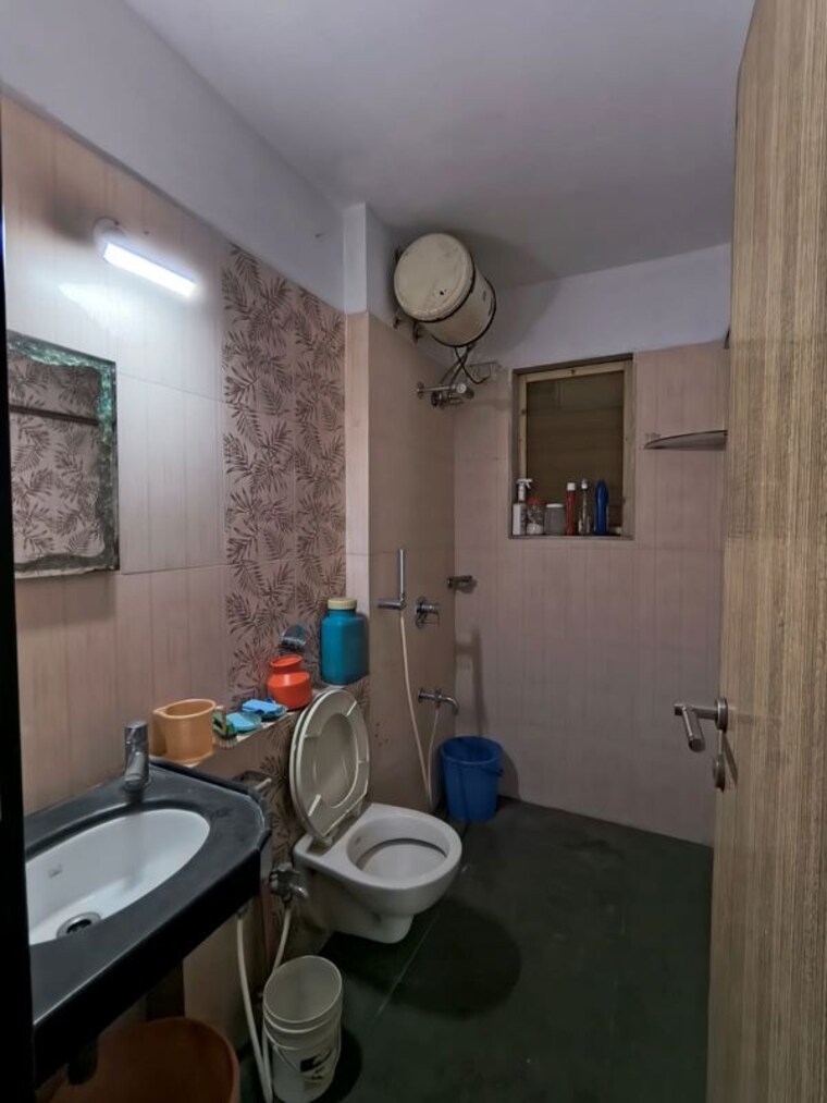 Bathroom, piramal-vaikunth-cluster-4 2 Bedroom 568 Sq.Ft. Apartment In Balkum Pada Thane 10176136