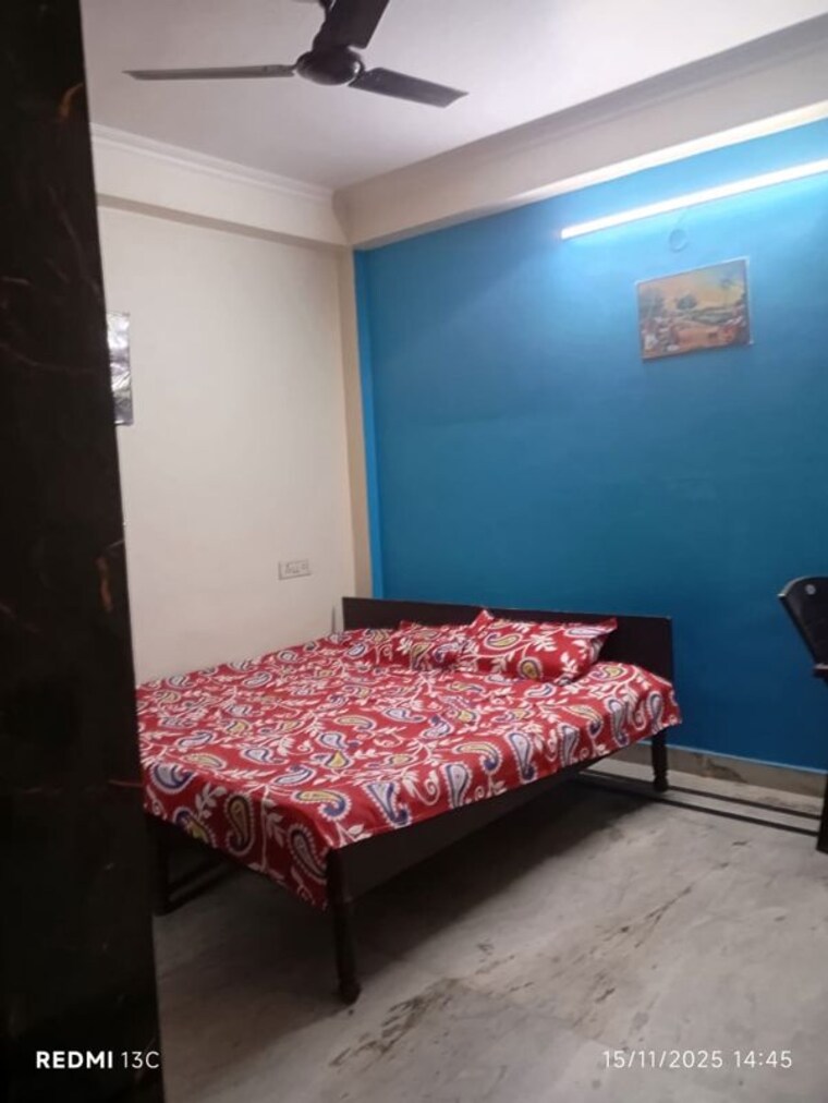 Bedroom, savitri nagar 1.5 Bedroom 180 Sq.Ft. Builder Floor In Savitri Nagar Delhi 10176142