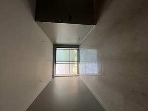 Room in 4 BHK Apartment at Oberoi Sky City, Borivali East – for Rent