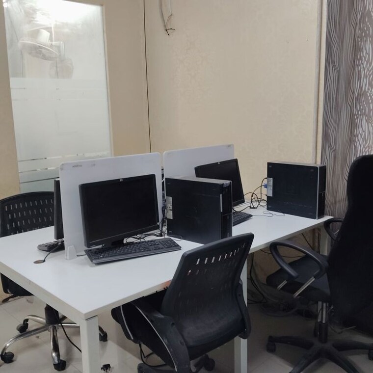 Team Area, sector 63 Commercial Office Space 659 Sq.Ft. In Sector 63 Noida 10176181