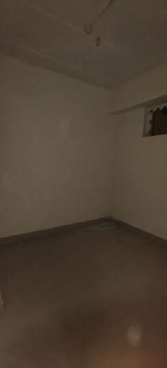 1 BHK + Pooja Room,Study Room,Extra Room Apartment For Rent in Shreeniwas Tower