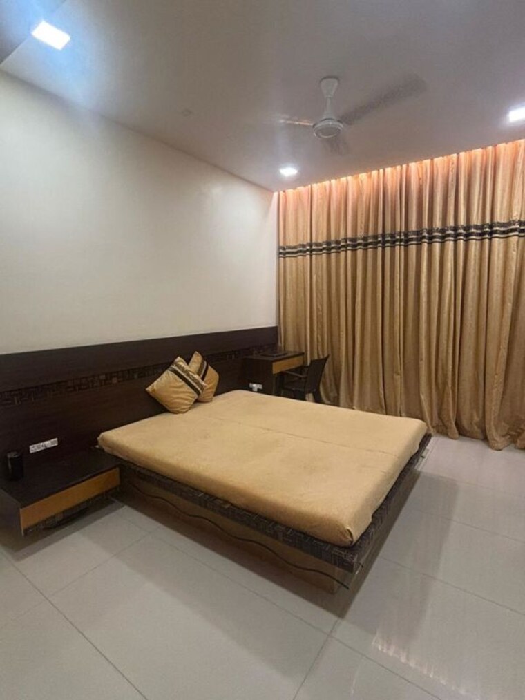 Bedroom, rustomjee-paramount 3 Bedroom 1270 Sq.Ft. Apartment In Khar West Mumbai 10176170