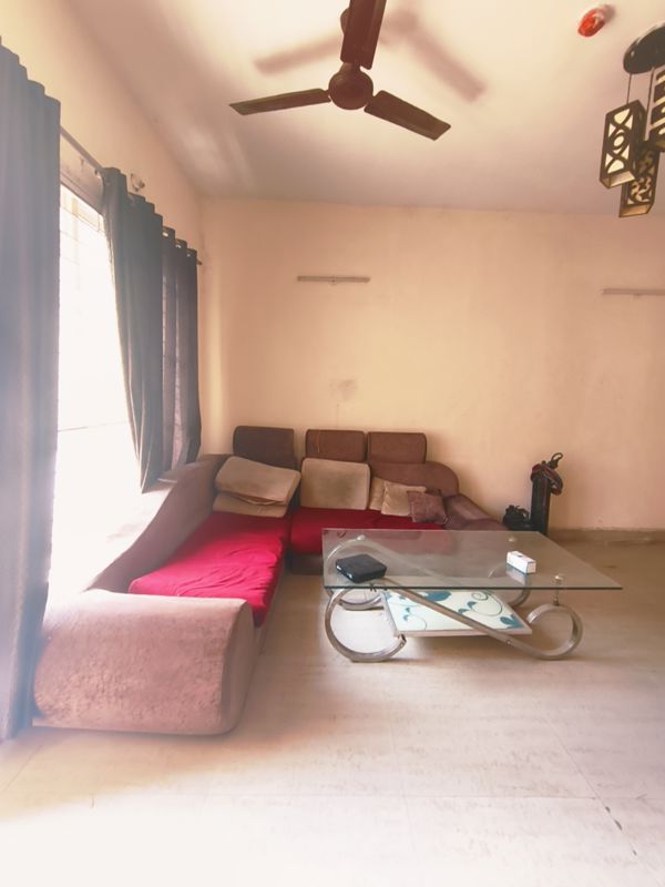 2 BHK Apartment For Rent in Paras Tierea