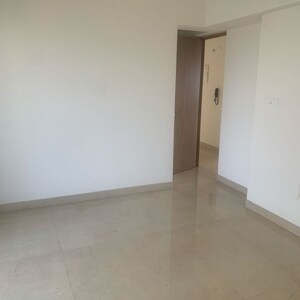 Room in 5 BHK Apartment at Mirchandani Triton, Vithaldas Nagar – for Sale