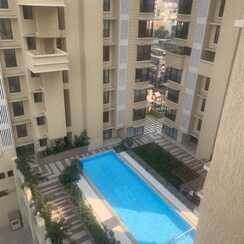 5 BHK + Servant Room,Study Room Apartment For Sale in Mirchandani Triton