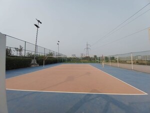 Swimming Pool in 2 BHK Apartment at BPTP Discovery Park, Sector 80 – for Sale