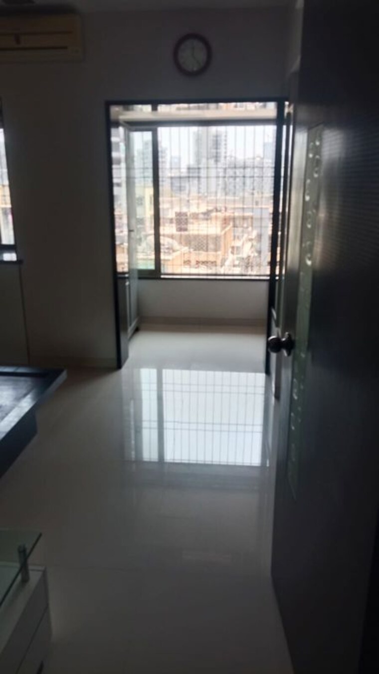 Bathroom, neo-galaxy 1 Bedroom 520 Sq.Ft. Apartment In Charni Road Mumbai 10176199