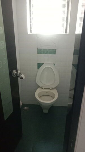 Bathroom in 1 BHK Apartment at Neo Galaxy, Charni Road – for Rent