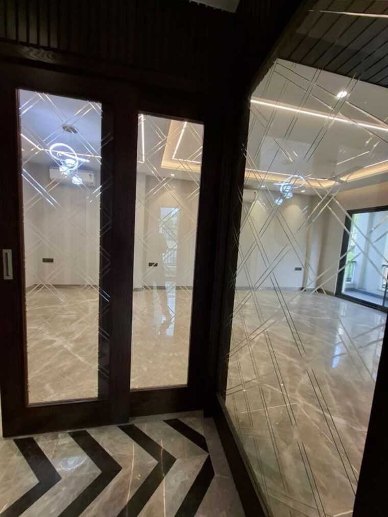 Kitchen, sukhdev vihar 4 Bedroom 3200 Sq.Ft. Builder Floor In Sukhdev Vihar Delhi 10176202