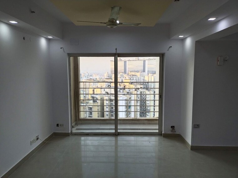 Room, paras-tierea 3 Bedroom 1725 Sq.Ft. Apartment In Sector 137 Noida 10176208