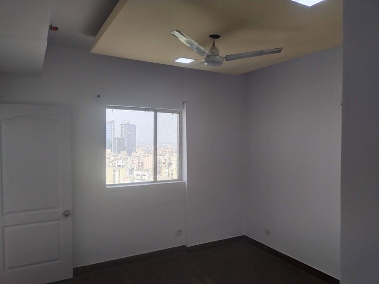 Room, paras-tierea 3 Bedroom 1725 Sq.Ft. Apartment In Sector 137 Noida 10176208