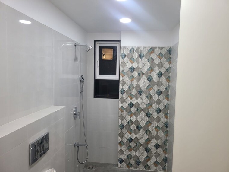 Bathroom, lloyads-garden 2 Bedroom 1200 Sq.Ft. Apartment In Prabhadevi Mumbai 10176225