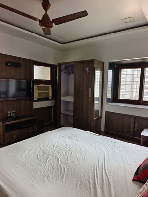 Bedroom in 4 BHK Apartment at Himgiri Lokupvan Phase II CHS Ltd, Vasant Vihar – for Rent