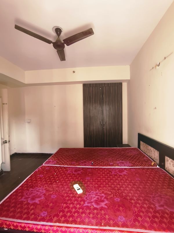 2 BHK 1045 Sq.Ft. Apartment in Paras Tierea