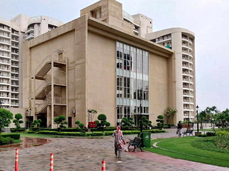 Exterior View, bptp-discovery-park 3 Bedroom 1848 Sq.Ft. Apartment In Sector 80 Faridabad 10176324
